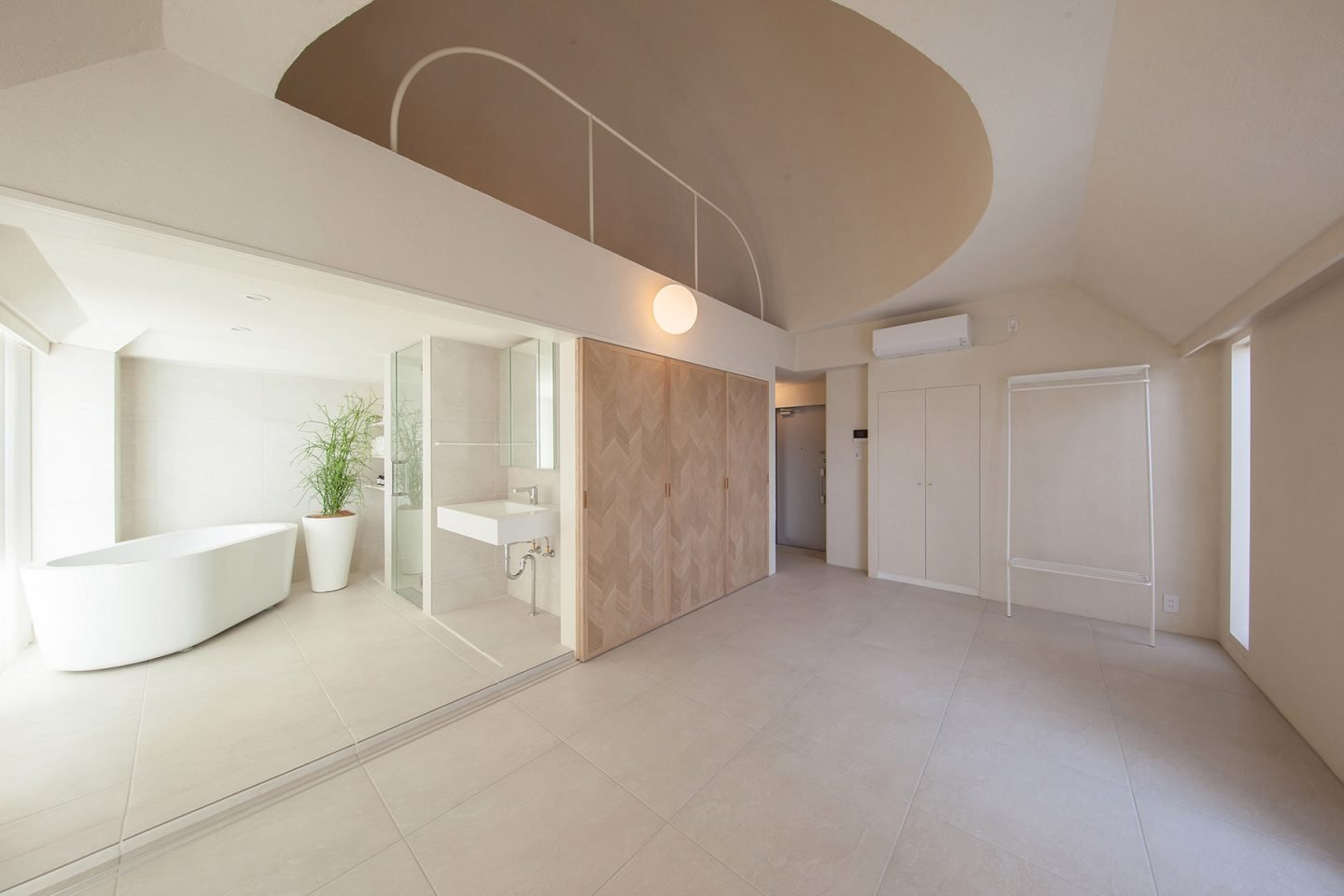 minimalistic tiny tokyo apartment by hiroyuki ogawa architects