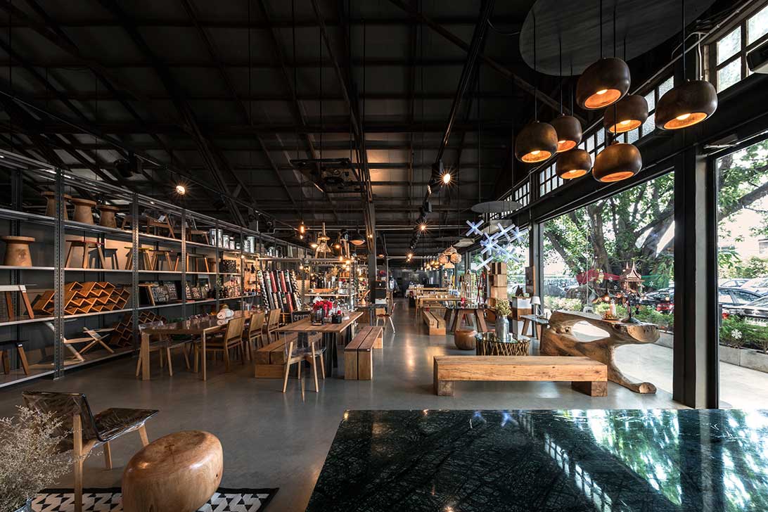 summer house restaurant at the jam factory bangkok thailand