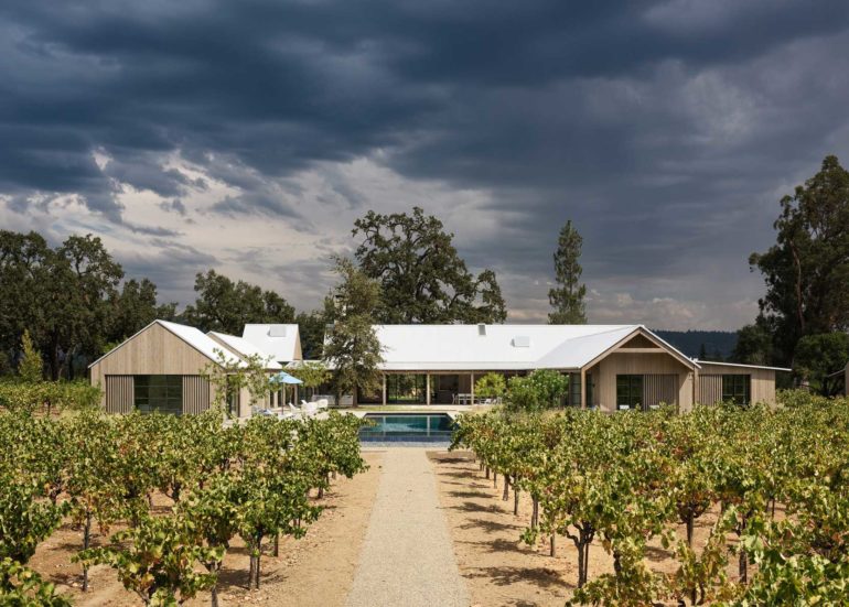 zinfandel house napa valley field architecture