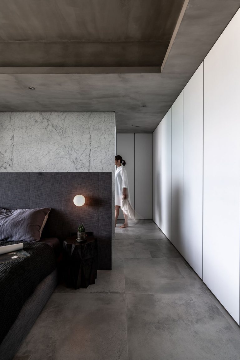 minimalism blue eye apartment taiwan by wei yi international