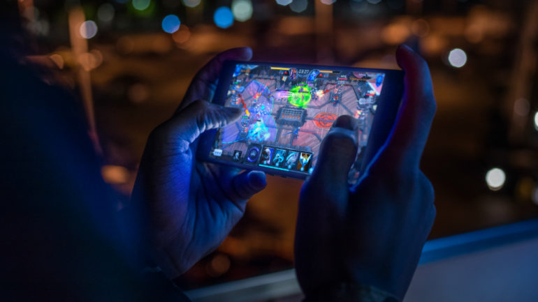 The Effect of Mobile Gaming on the Casino Industry