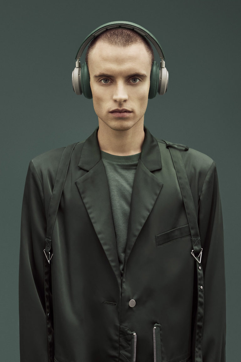 Bang Olufsen s SS19 Collection Collab with Raf Simons Kvadrat