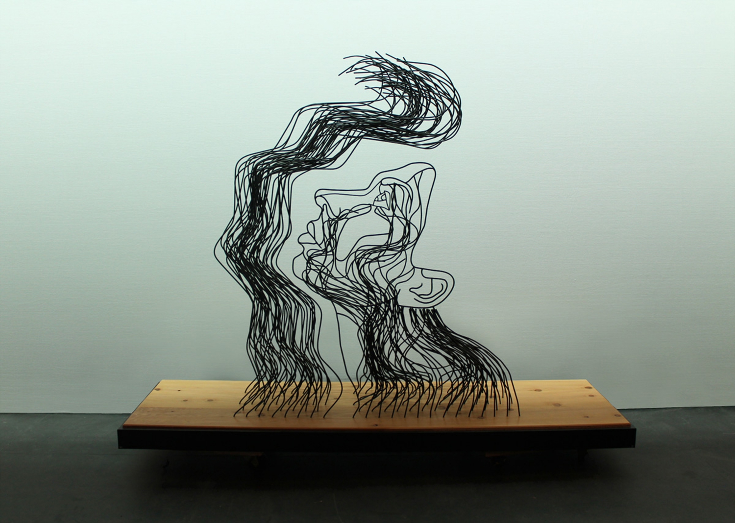 Wire Hand Sculpture - Frank Marino Baker - Drip & Wire Art