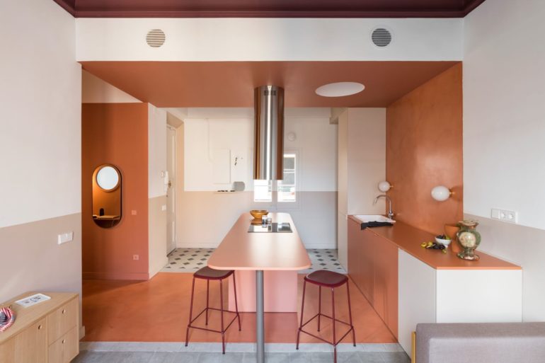 modernist klinker apartment barcelona