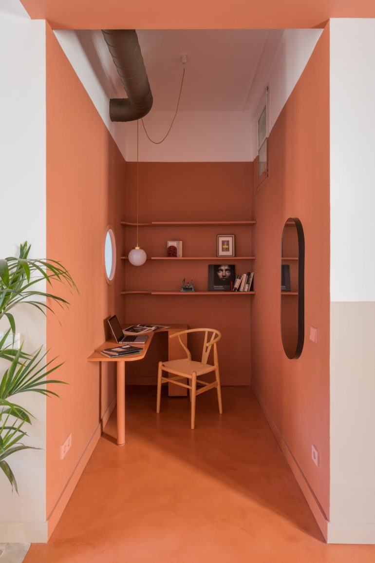 modernist klinker apartment barcelona