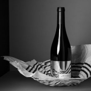 ana wine elegant packaging