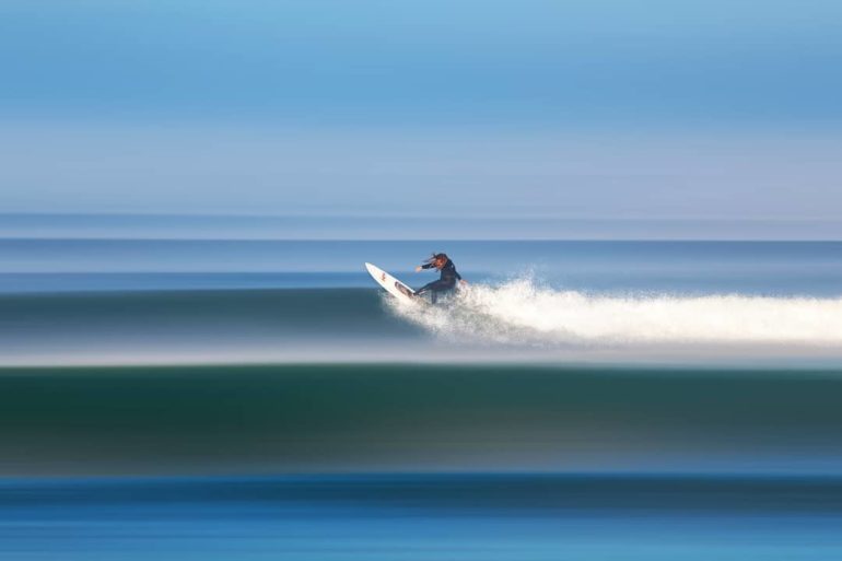 colorful surf photography by thomas fotomas