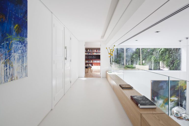 A Dream Triplex Apartment in São Paulo: Ibirapuera Apartment