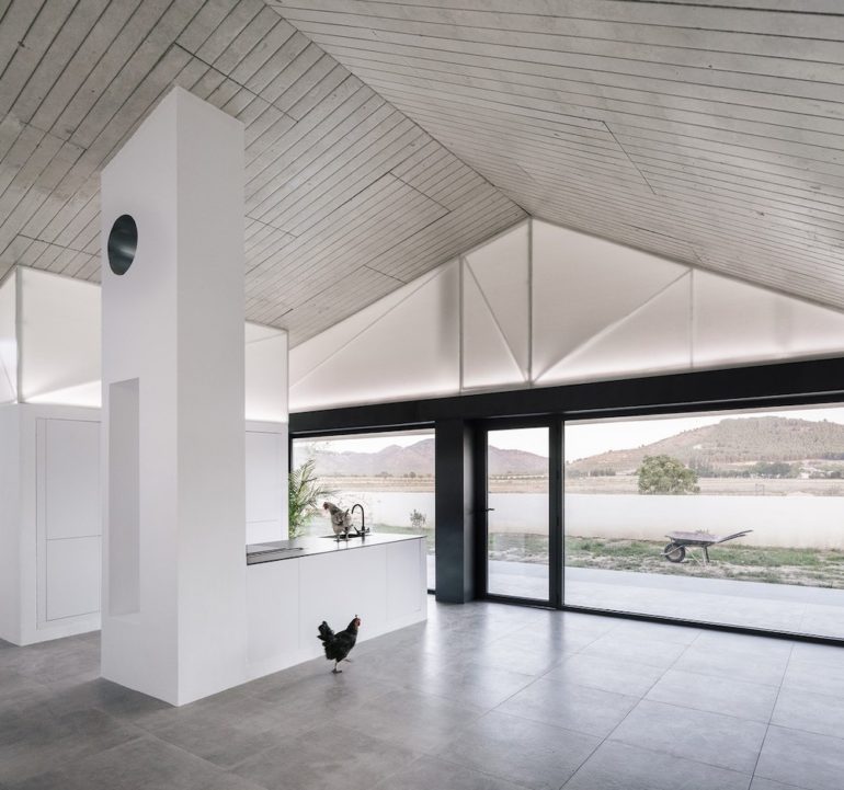 Raw Calixto Stone House [Spain]