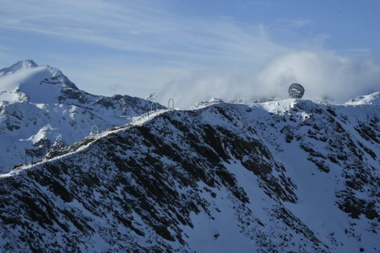 Olafur Eliasson’s Choose the Top of a Mountain for his Latest Installation