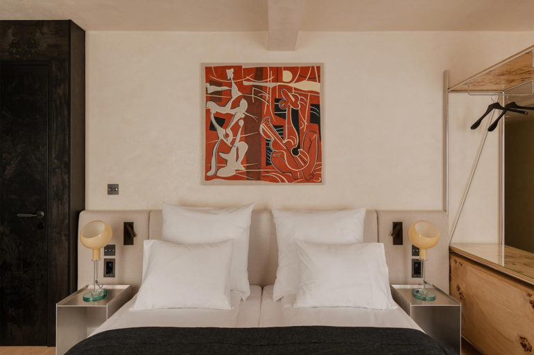 History takes a modern twist at the Warszauer Hotel [Cracow] - ready