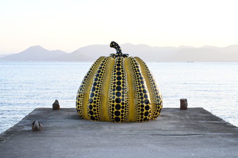 Yayoi Kusama yellow pumpkin Naoshima